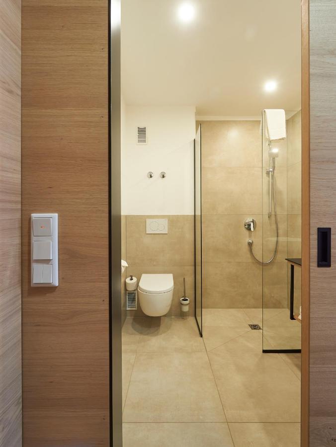 Hotel Zur Schoenen Aussicht มาร์คทายเดินเฟลด์ ภายนอก รูปภาพ